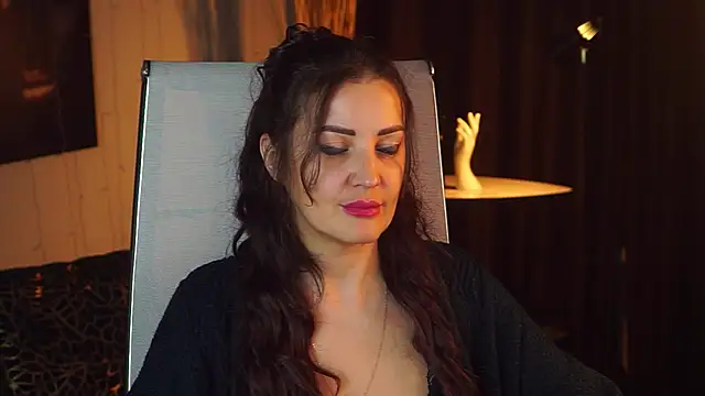 Snapshot of AureliaVane chatting on 05.30.26 AureliaVane online show from 05.30.26