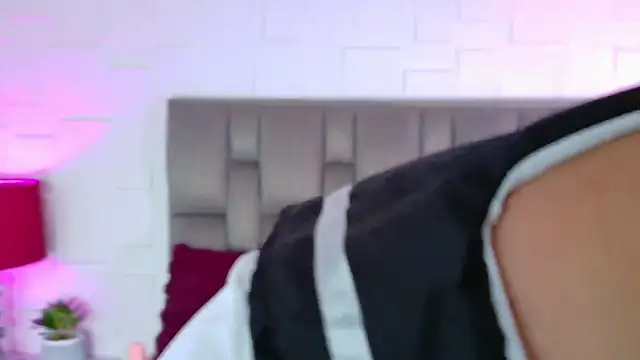 Snapshot of KeiryGinger chatting on 05.21.26 KeiryGinger online show from 05.21.26