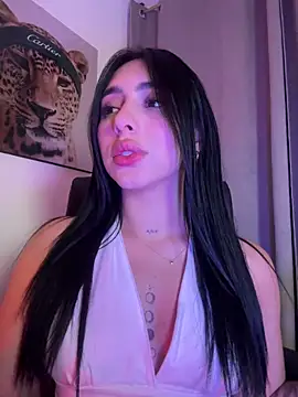 IsabellaNoir  online show from 04.28.26