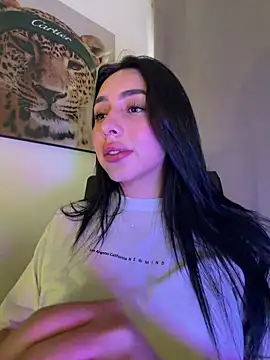 IsabellaNoir  online show from 05.04.26