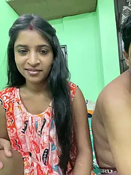 hot-couple-0 online show from 06.15.26