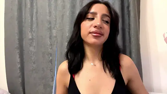 Snapshot of AngellaBarbini chatting on 06.26.26 AngellaBarbini online show from 06.26.26