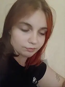 LoisFox online show from 04.22.26