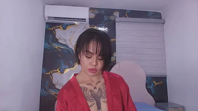 Snapshot of Domiino_ chatting on 07.17.26 Domiino online show from 07.17.26