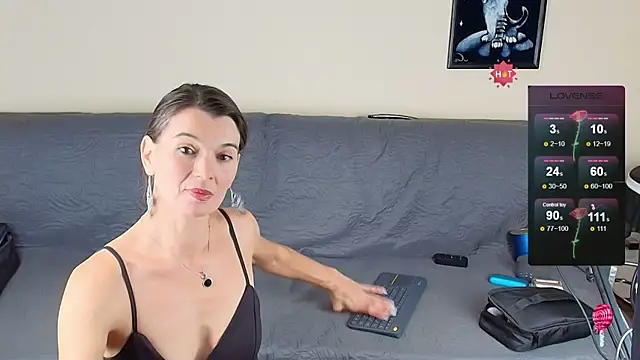Snapshot of Mayafun chatting on 06.23.26 Mayafun online show from 06.23.26