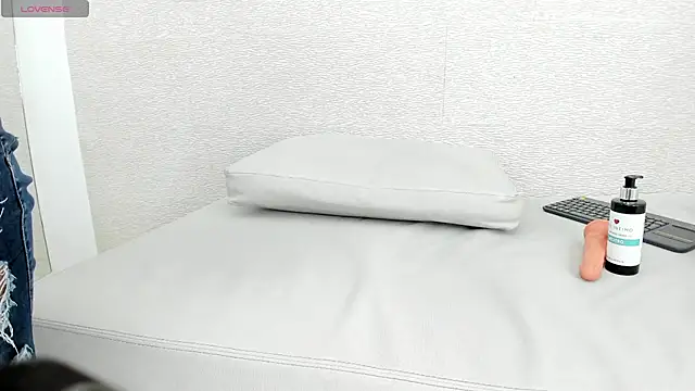 keylaa nahir online show from 04.21.26