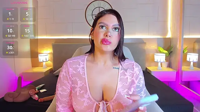 Megan charles  online show from 06.24.26