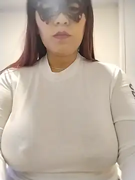 Snapshot of MiaKhaliFFa69 chatting on 05.19.26 MiaKhaliFFa69 online show from 05.19.26