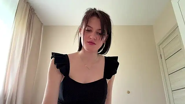 YourChristine online show from 05.03.26