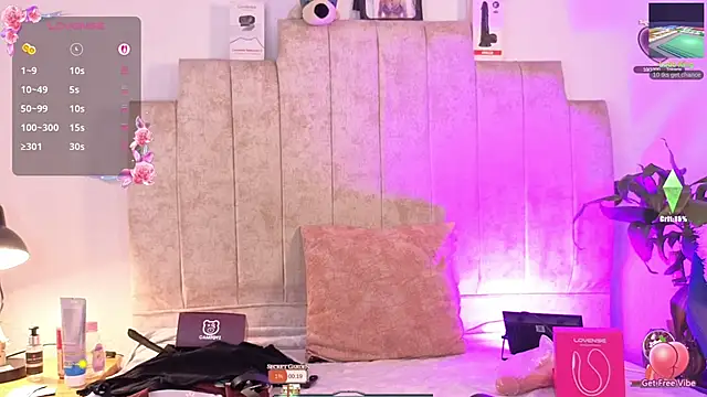 Emily hall19 online show from 05.28.26