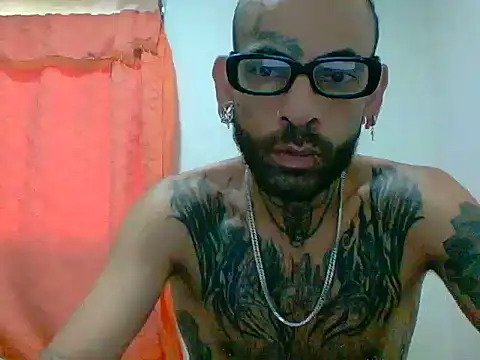 Snapshot of Demon_Rose_ chatting on 07.04.26 Demon Rose online show from 07.04.26