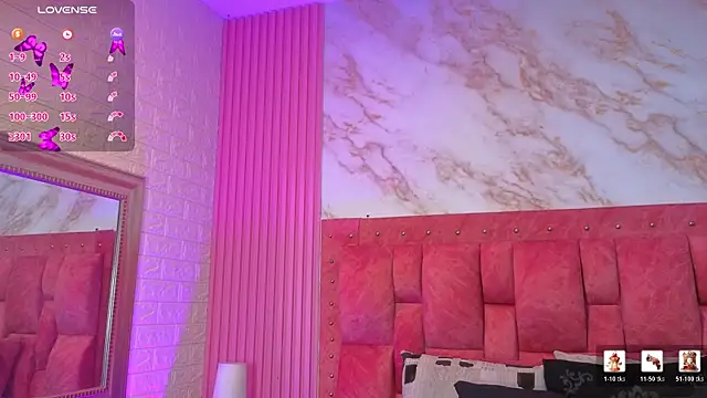 goldilockss15  online show from 04.24.26