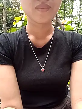 Rosie LoveUU online show from 04.23.26