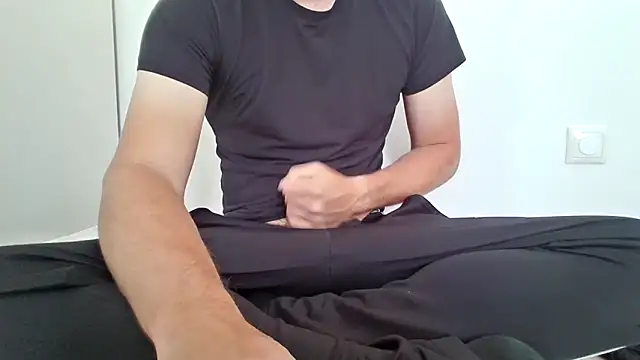 Snapshot of walddrinker chatting on 05.18.26 walddrinker online show from 05.18.26