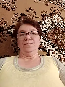Snapshot of KetQueen101 chatting on 05.14.26 KetQueen101 online show from 05.14.26