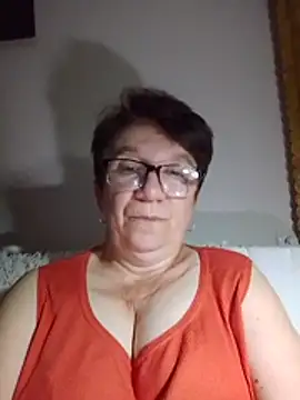 Snapshot of KetQueen101 chatting on 07.18.26 KetQueen101 online show from 07.18.26