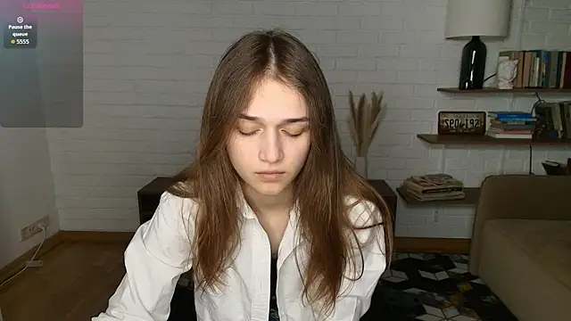 TeishaSprecher online show from 05.13.26