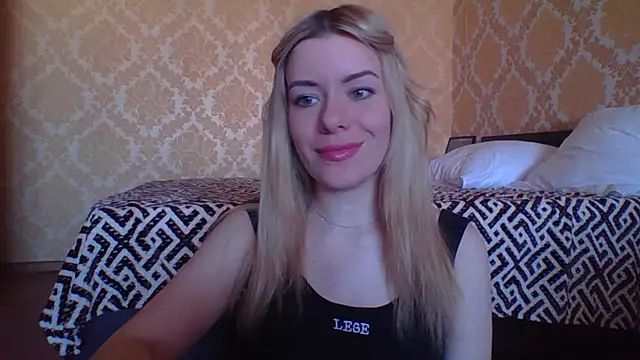 Snapshot of Softy_Aura_ chatting on 05.05.26 Softy Aura online show from 05.05.26