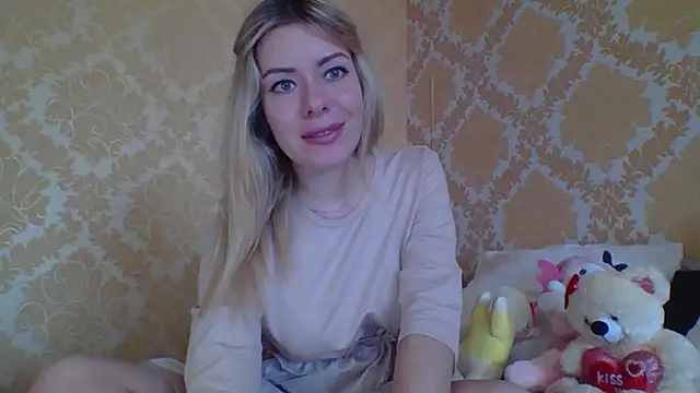 Snapshot of Softy_Aura_ chatting on 06.03.26 Softy Aura online show from 06.03.26
