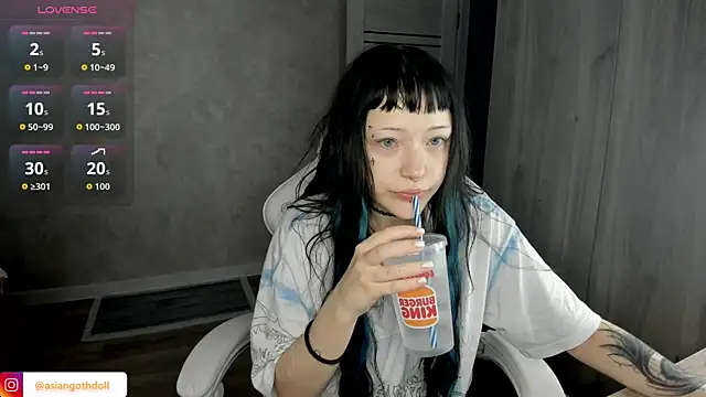 urmelodyy online show from 07.11.26