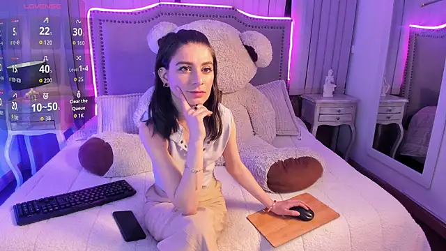 Snapshot of mariana__thompson chatting on 07.03.26 mariana thompson online show from 07.03.26