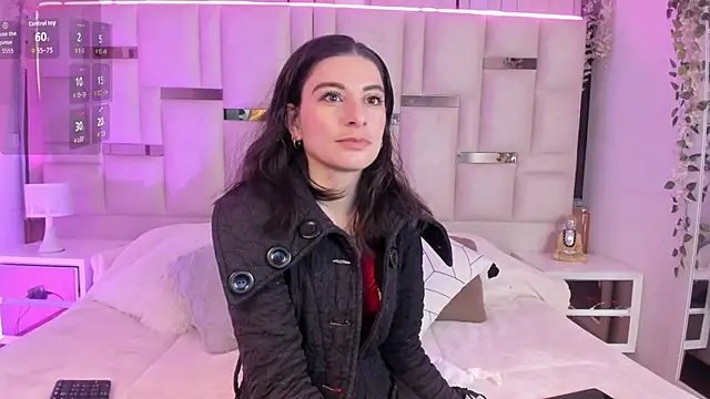 Snapshot of mariana__thompson chatting on 08.01.26 mariana thompson online show from 08.01.26