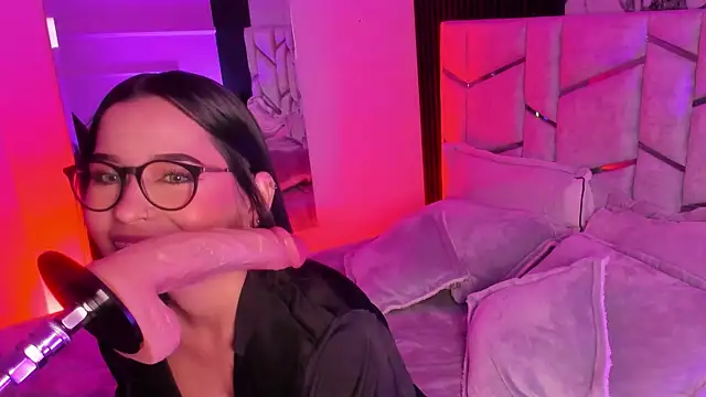 Alessiaspice online show from 06.15.26