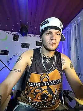 Snapshot of FonixXBelialX chatting on 05.27.26 FonixXBelialX online show from 05.27.26