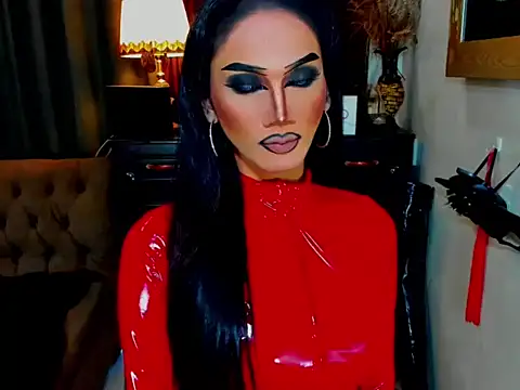 Snapshot of lubottarah chatting on 05.25.26 lubottarah online show from 05.25.26