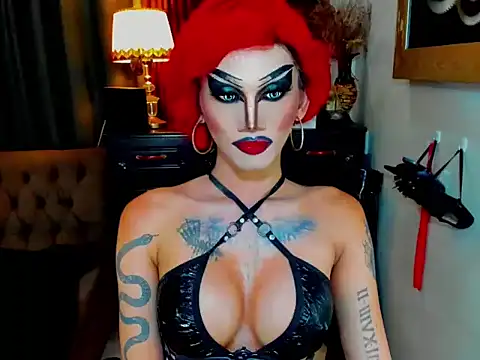 Snapshot of lubottarah chatting on 05.26.26 lubottarah online show from 05.26.26