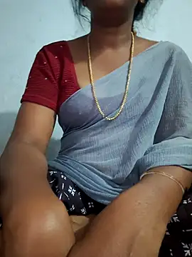 Snapshot of Tamil_Hot_HoneyBee chatting on 07.05.26 Tamil Hot HoneyBee online show from 07.05.26