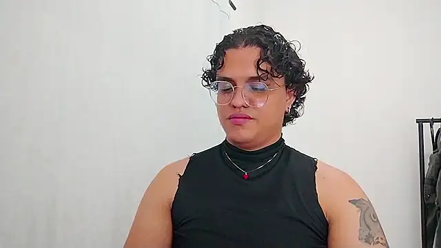 Snapshot of Diane_exotic chatting on 05.03.26 Diane exotic online show from 05.03.26