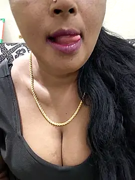 Sunitha-tamilponu online show from 07.20.26
