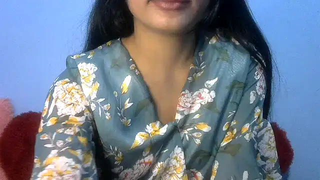 Snapshot of sharmeeli_sima chatting on 05.13.26 sharmeeli sima online show from 05.13.26