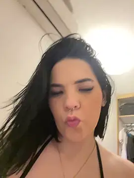 Snapshot of Gya_Ferrero chatting on 05.24.26 Gya Ferrero online show from 05.24.26