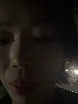 Snapshot of milkwine chatting on 06.11.26 milkwine online show from 06.11.26