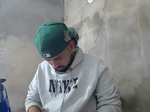 Snapshot of camilorestrepo77 chatting on 05.02.26 camilorestrepo77 online show from 05.02.26