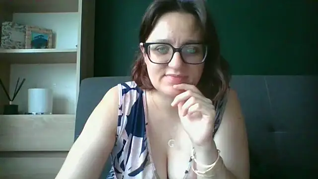 Snapshot of sensual_paris chatting on 07.07.26 sensual paris online show from 07.07.26