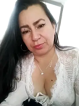 Snapshot of HelenNovoa chatting on 06.03.26 HelenNovoa online show from 06.03.26