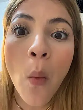 dulcemeggan online show from 04.29.26