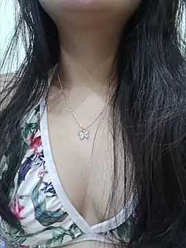 Snapshot of silkyhairs chatting on 07.04.26 silkyhairs online show from 07.04.26