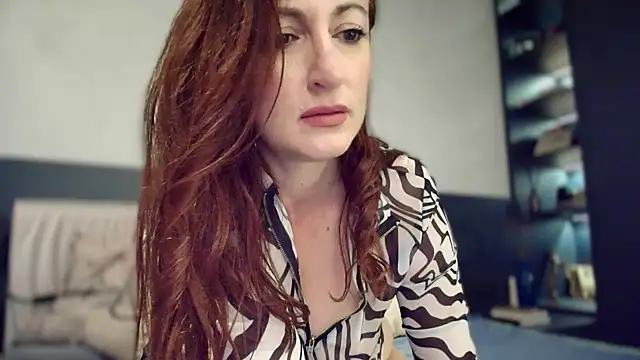 Snapshot of Peachy_ chatting on 12.23.24 Peachy  online show from 12.23.24