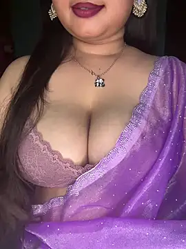 Snapshot of Naughty_pooja44 chatting on 08.02.26 Naughty pooja44 online show from 08.02.26
