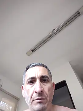 Snapshot of Alejandro83bsf chatting on 06.21.26 Alejandro83bsf online show from 06.21.26