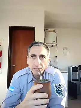 Snapshot of Alejandro83bsf chatting on 07.02.26 Alejandro83bsf online show from 07.02.26