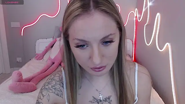 MirrraMisss online show from 05.04.26