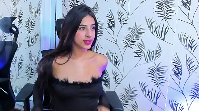 SophiaRivers online show from 04.28.26