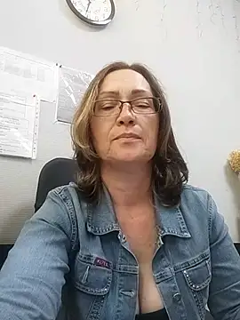 Snapshot of Ameli5689 chatting on 07.18.26 Ameli5689 online show from 07.18.26
