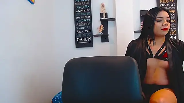 Snapshot of maria_paula___ chatting on 06.12.26 maria paula online show from 06.12.26