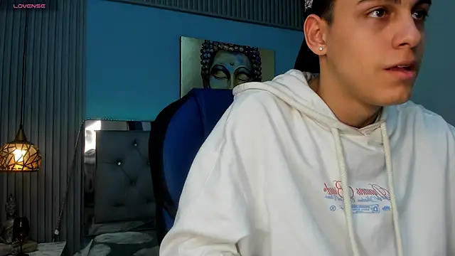 Ethanx18  online show from 06.11.26
